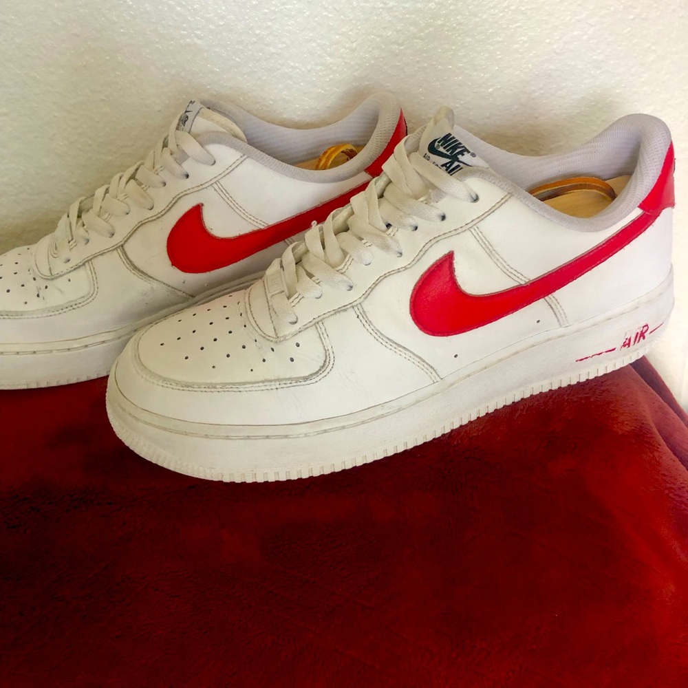 Nike Air Force 1